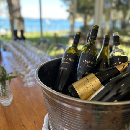 Explore Group | Auckland | Beachfront winery Man O War